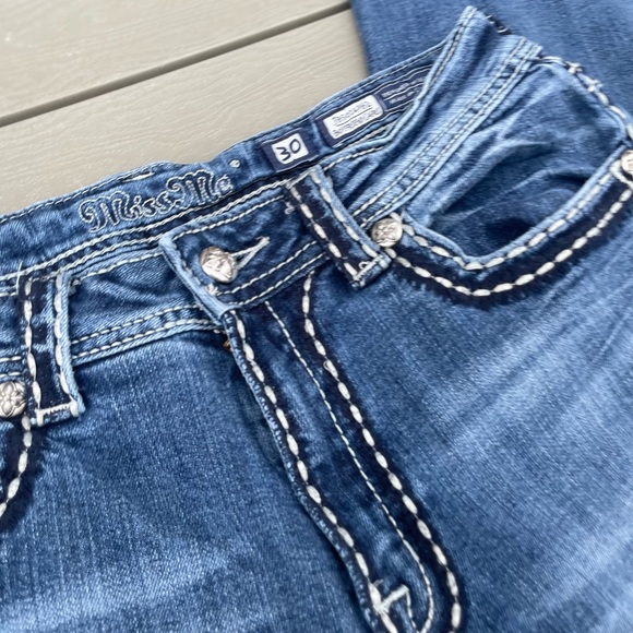 Miss Me Boyfriend Capri Blue Jean Size 30 JB5014P62 - Picture 7 of 12